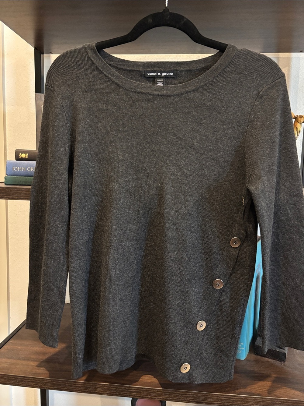 NWT Cable & Gauge Charcoal Button-Hem Women's Sweater Top Medium Crewneck
